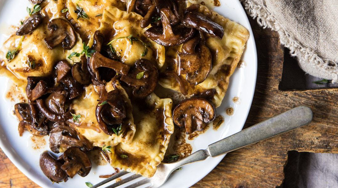 Simples e delicioso! Essa receita de COGUMELO SHITAKE NA MANTEIGA! 